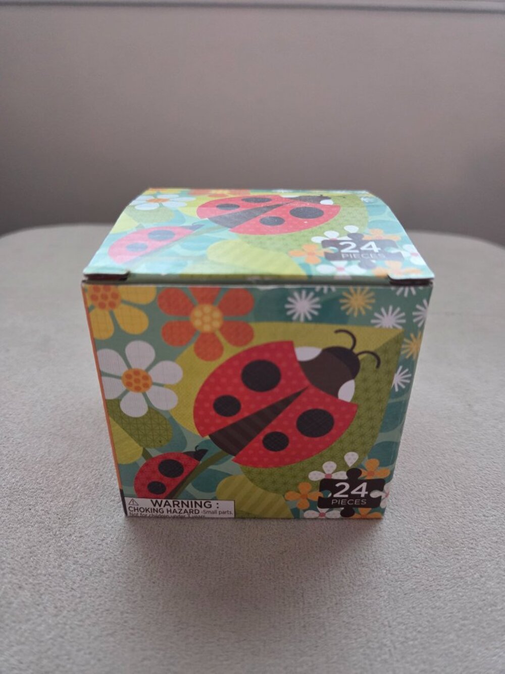 Petit Puzzle, Ladybug - Picture 2 of 4